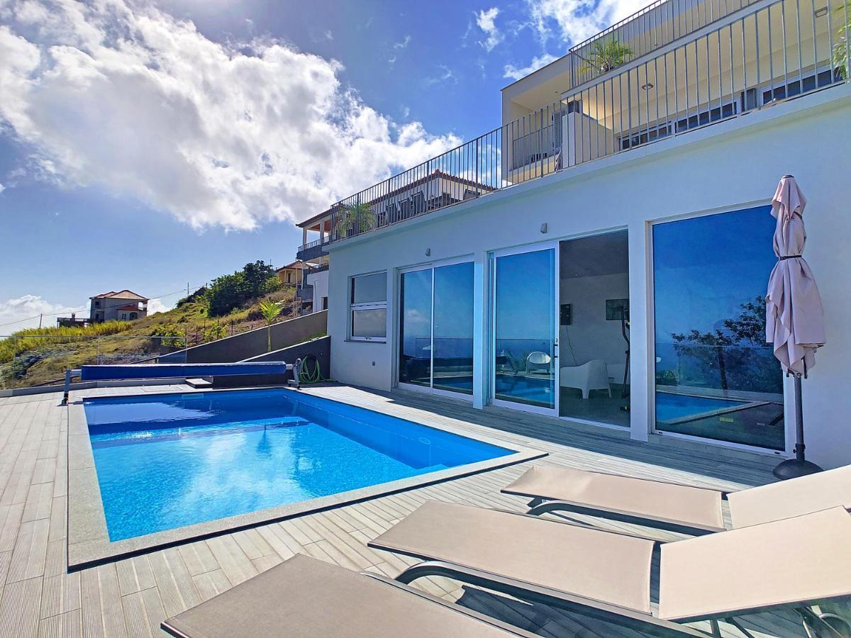 Villa Piece Of Heaven By Lovelystay Estreito Da Calheta ภายนอก รูปภาพ