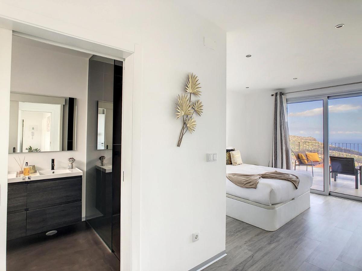 Villa Piece Of Heaven By Lovelystay Estreito Da Calheta ภายนอก รูปภาพ